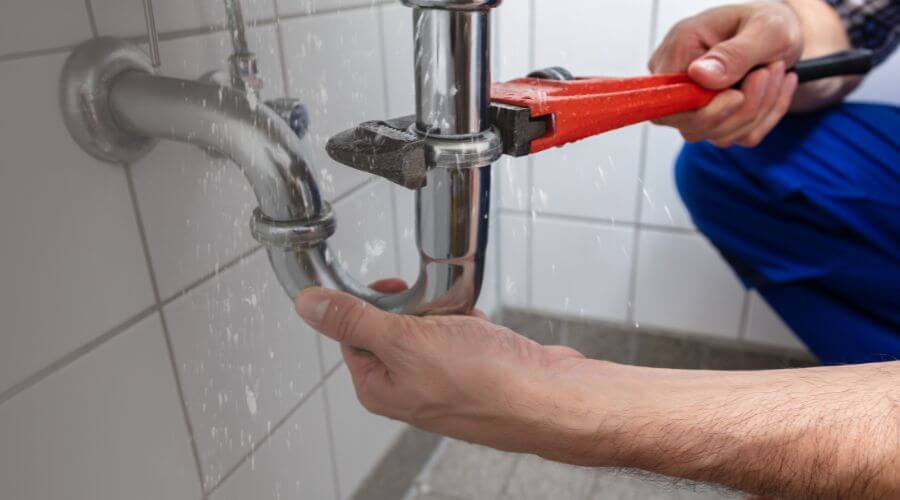 Professional Leak Detection services in Edwardsport, IN